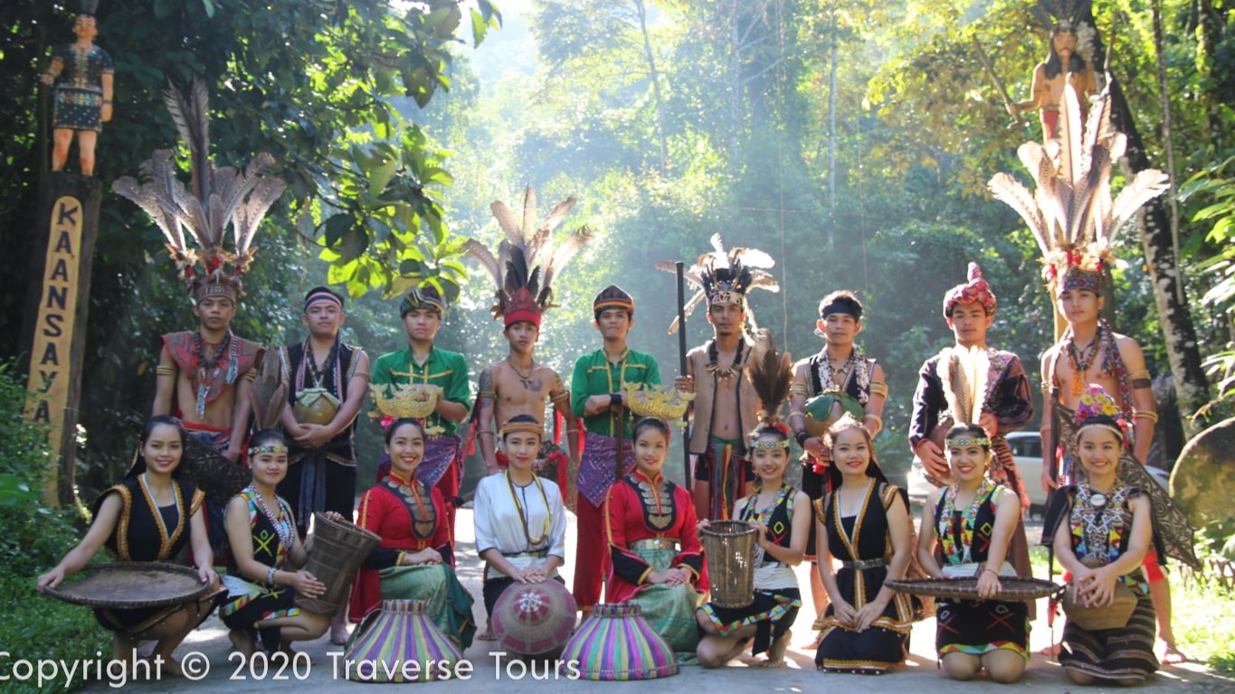 Mari Mari Cultural Village cultural performers